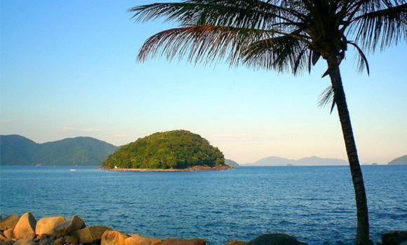 Residencial Serra Do Mar Apartment อูบาตูบา ภายนอก รูปภาพ